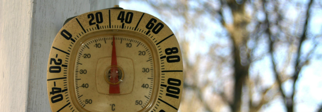 thermometer reading about 30 degrees Fahrenheit
