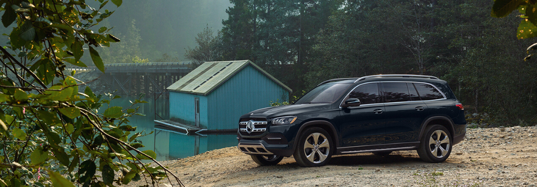 2020 Mercedes-Benz GLS parked outside