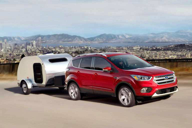 How much can the 2018 Ford Escape tow? Find out here.