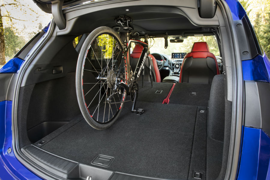 2019 Acura RDX passenger/cargo space specs and fuel economy scores