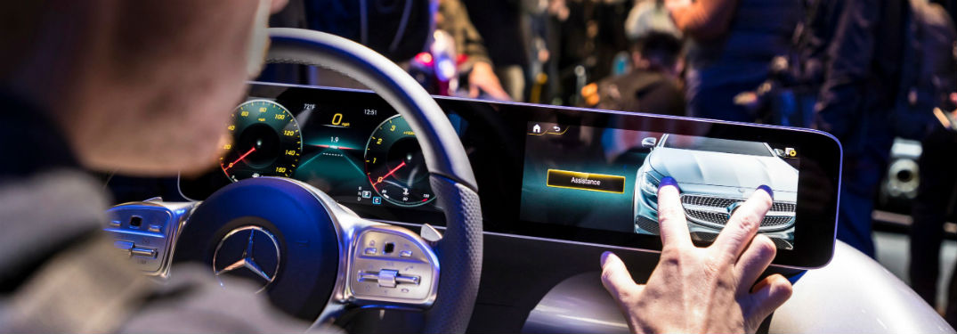 Driver using the MBUX system
