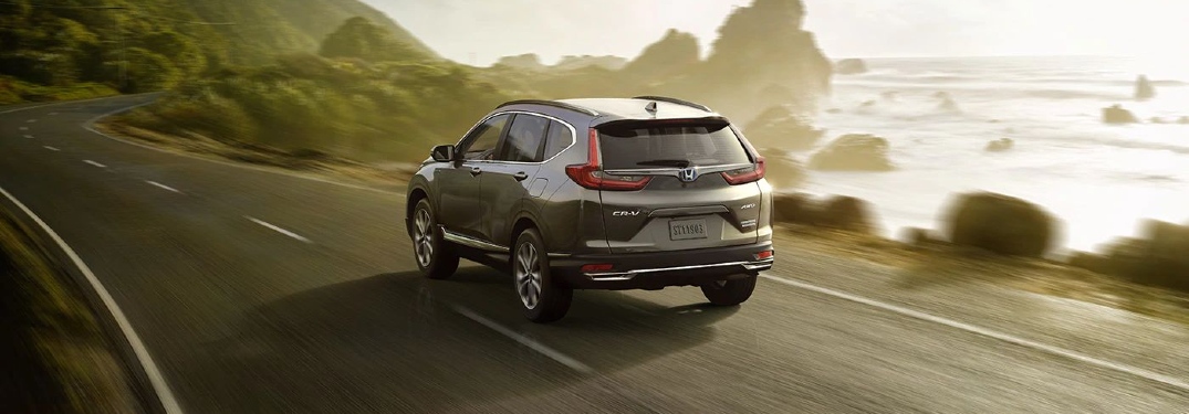 2020 Cr-V Hybrid driving along the coast