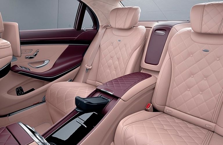 2021 Mercedes-Benz S-Class rear seats