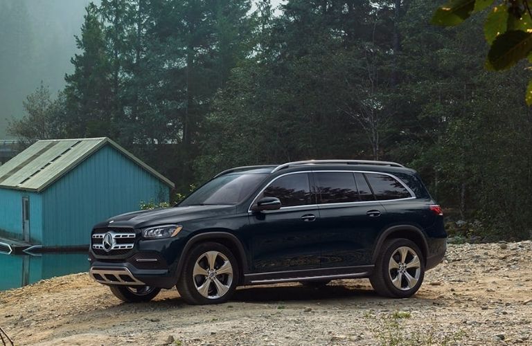 2022 Mercedes-Benz GLS-Class exterior side look