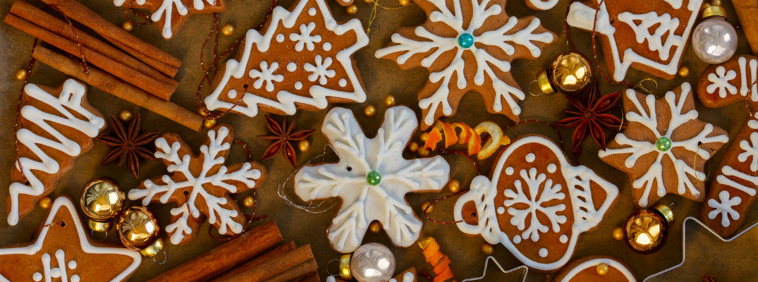 Iced gingerbread cookies