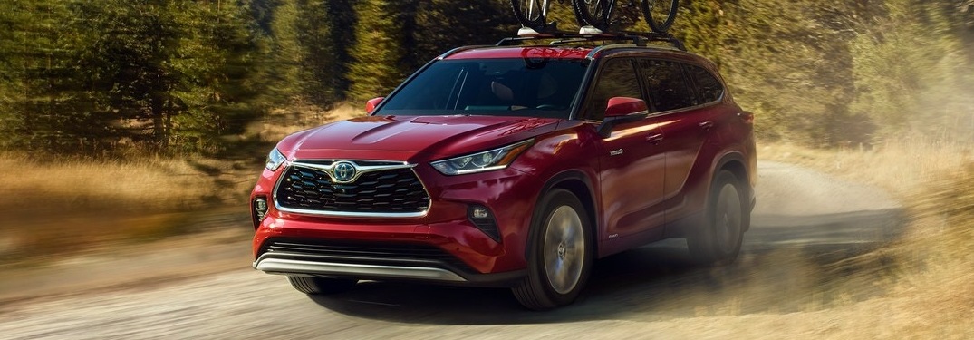 2021 Toyota Highlander on a dirt road
