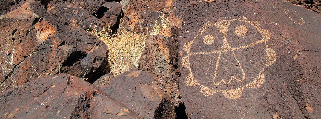 Ancient Pueblo rock paintings at Petroglyph National Monument