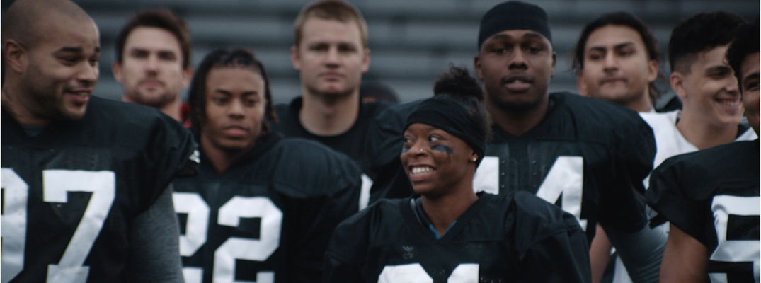 A photo of Toni Harris taken from her appearance in a Toyota Super Bowl commercial.
