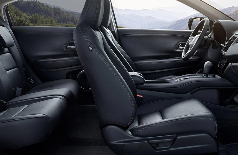 2021 Honda HR-V interior