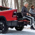 2019-Ram-1500-tailgate-B1_o