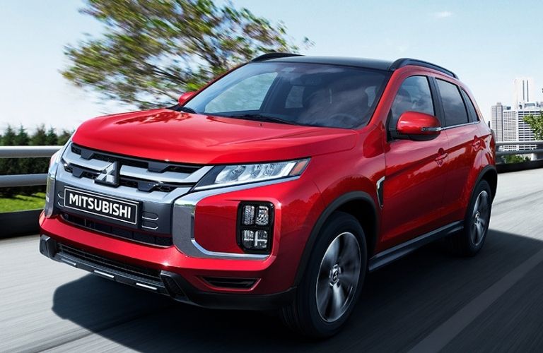 2022 Mitsubishi RVR front and side view
