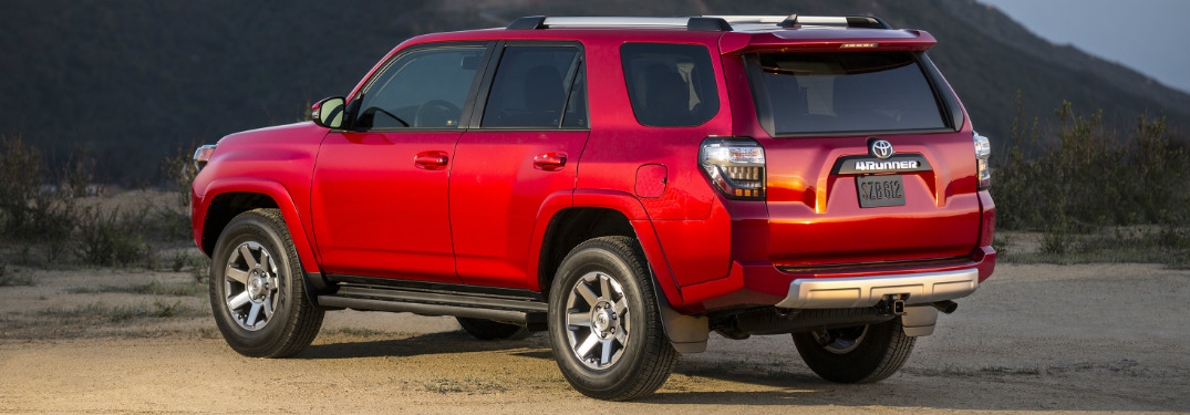 2018 Toyota 4Runner in red