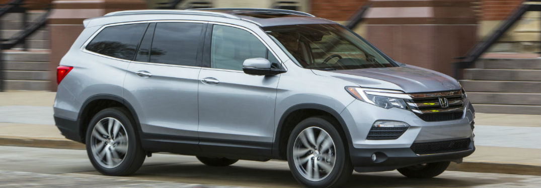 2018 Honda Pilot in gray