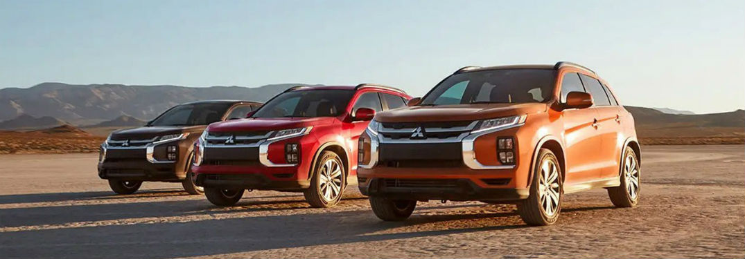 Línea de tres modelos Mitsubishi Outlander Sport 2020
