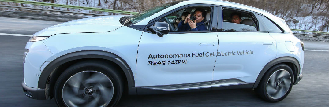 Occupants Not Paying Attention to Road Inside Self-Driving Hyundai NEXO FCEV