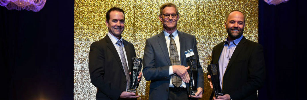 Hyundai Executives Holding 2019 Kelley Blue Book Best Buy Awards