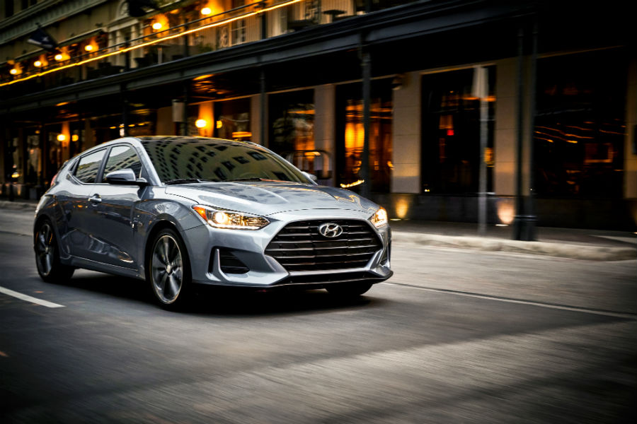 2020 Hyundai Veloster Exterior Passenger Side Front Profile