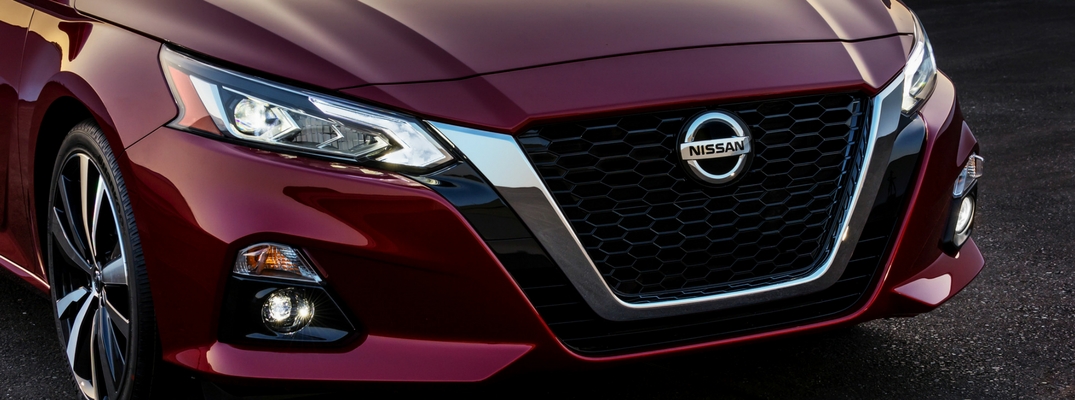 2019 Nissan Altima Close-up Front Diagonal View of Red Exterior