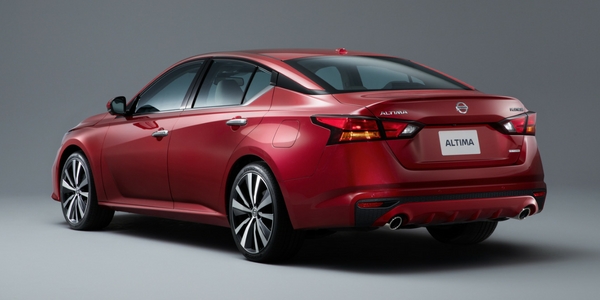 2019 Nissan Altima Rear Diagonal View of Red Exterior