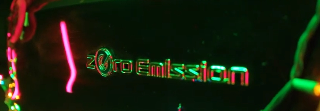 zero emission badge on nissan LEAF