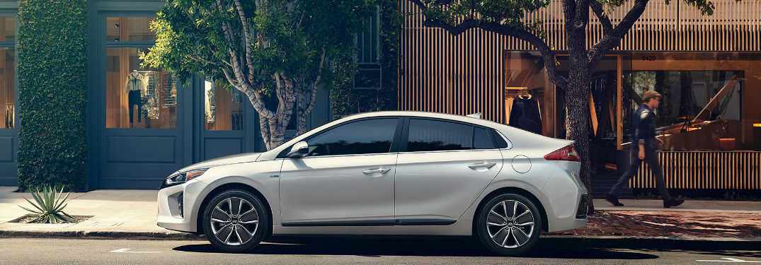 2018 Hyundai Ioniq Hybrid parked on road