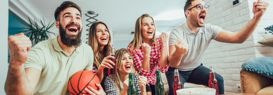 friends watching college basketball march madness 2018