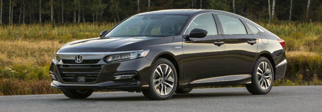 2018 honda accord hybrid driving