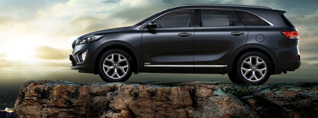 2018 Kia Sorento on a ledge
