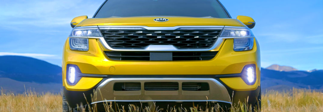 2021 Kia Seltos front-end close up