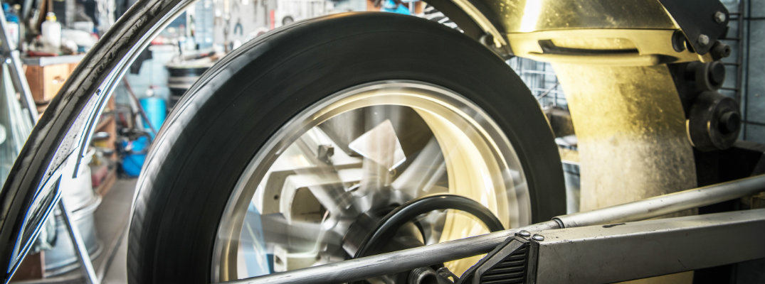 Car wheel getting spun around
