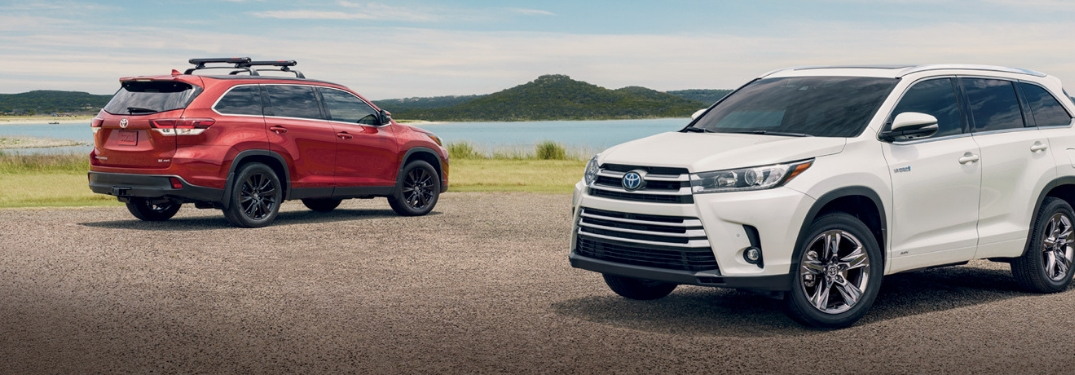 two 2019 highlanders parked