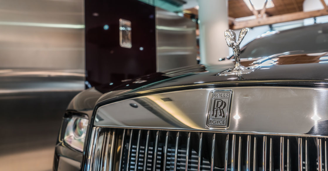 5 Secrets about Buying Luxury Cars O'Gara Coach La Jolla