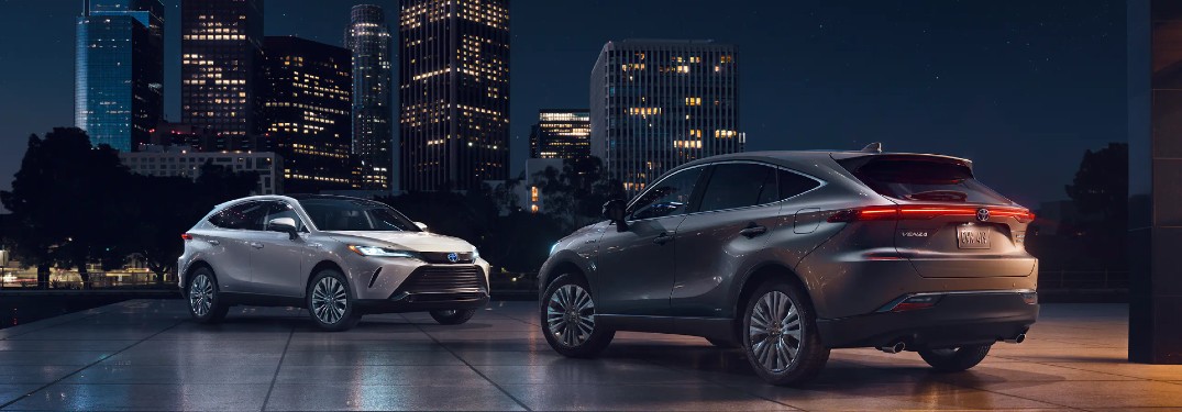 2021 Toyota Venza models facing each other