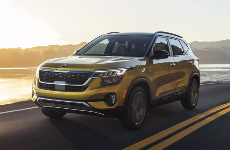 2021 Kia Seltos in yellow
