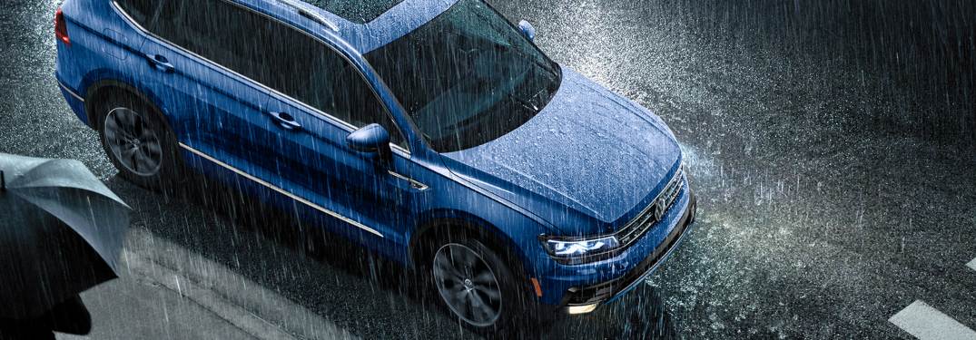 2020 Volkswagen Tiguan parked in the rain