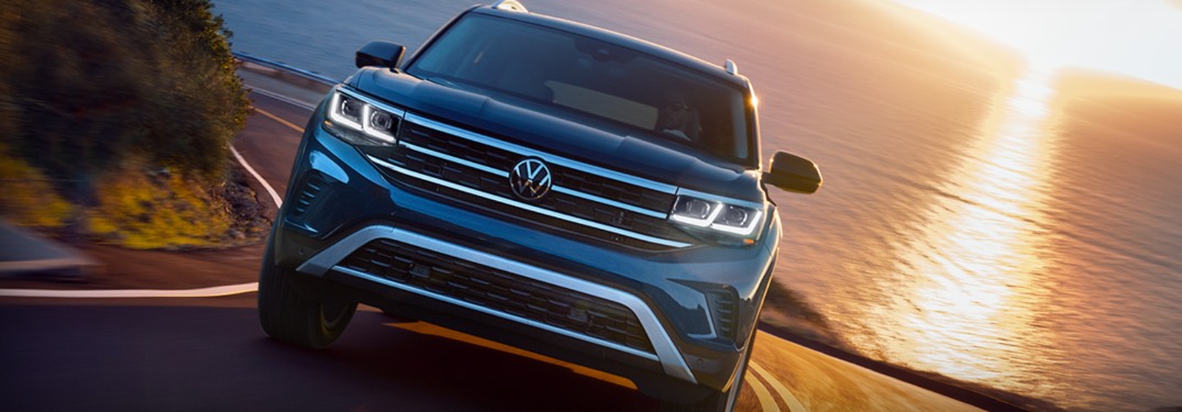 2021 Volkswagen Atlas driving down a mountain road