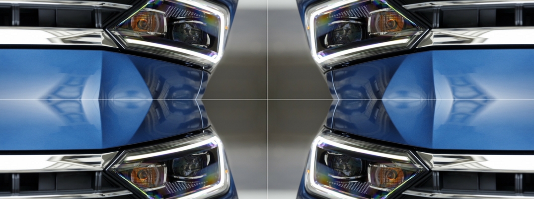 Mirrored image of the 2019 VW Jetta
