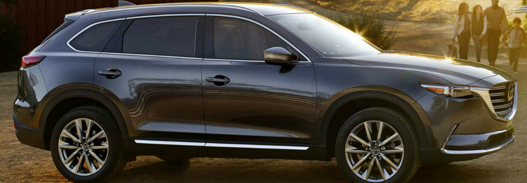 2018 Mazda CX-9 in gray side view