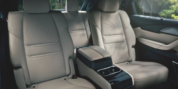 2020 Mazda CX-9 Second-Row Captain's Chairs