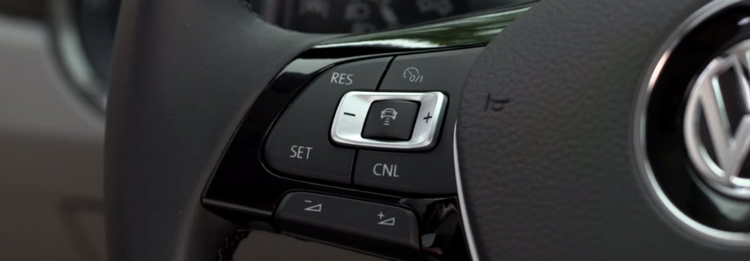 Volkswagen ACC buttons on multi-function steering wheel