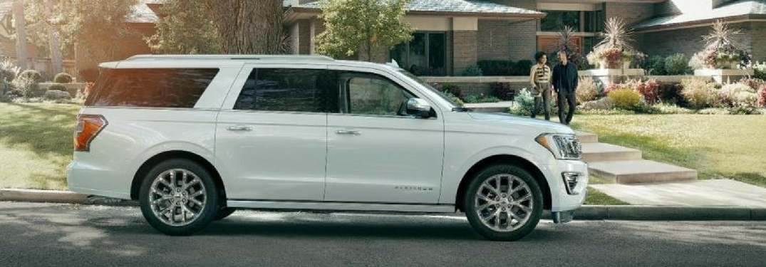 2018 ford expedition parked outside home